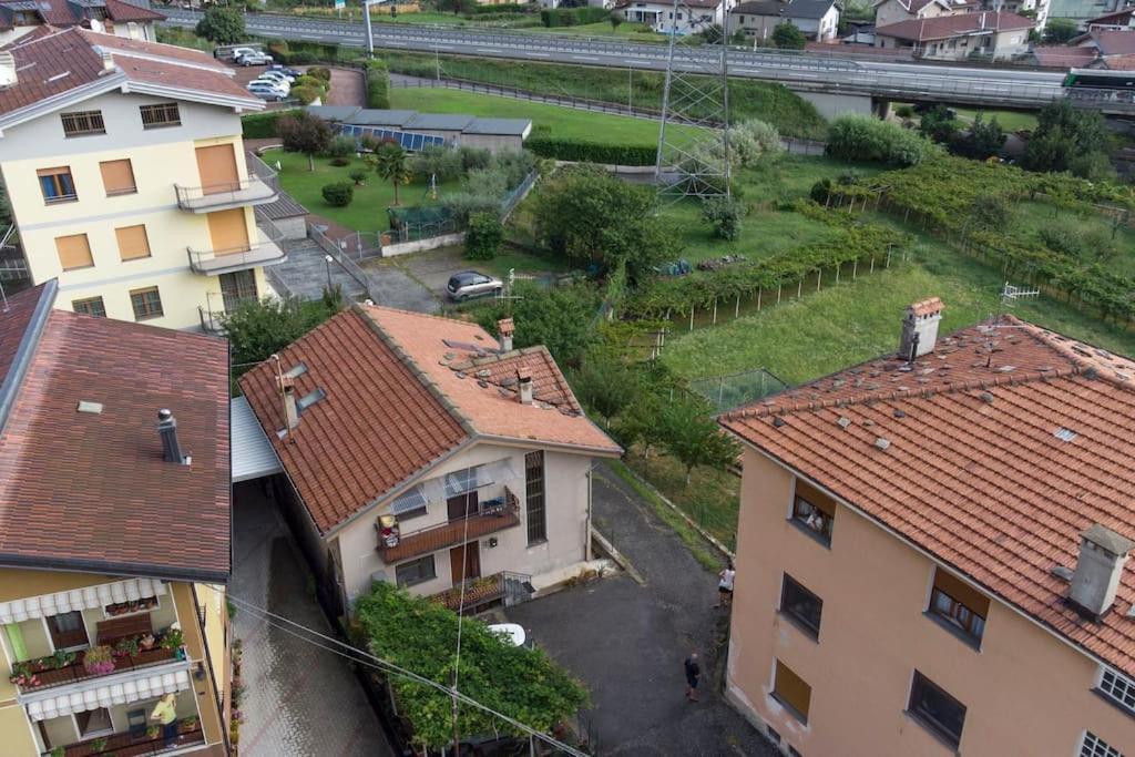 Casa Vacanze Quinci-Valle Quincinetto Zewnętrze zdjęcie